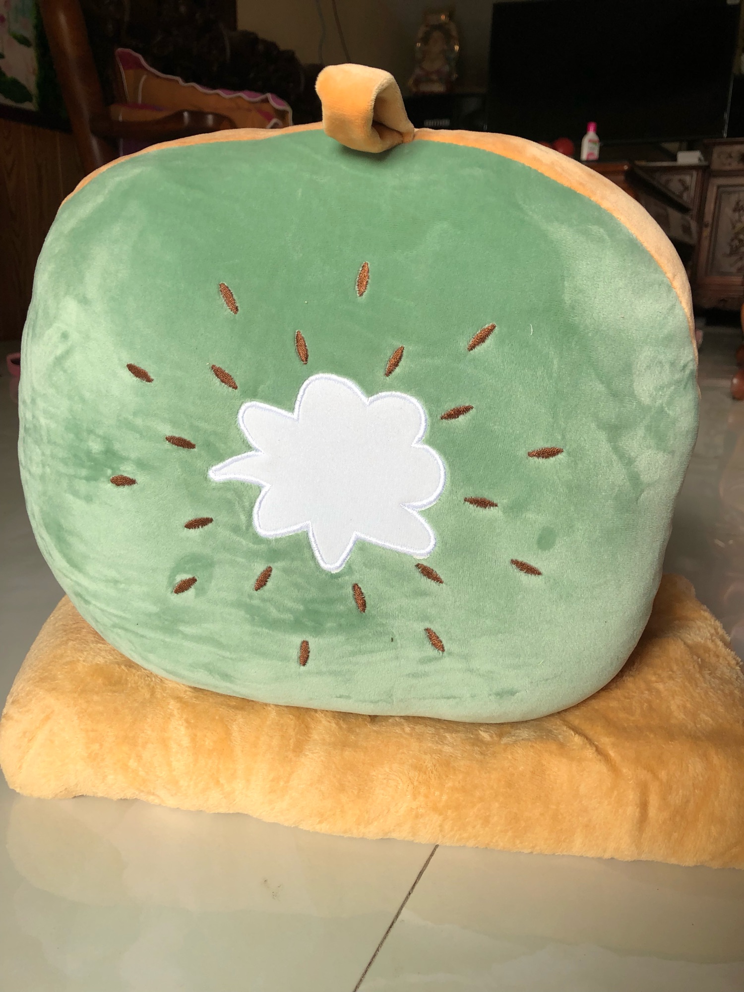 Bộ chăn gối văn phòng hình quả kiwi