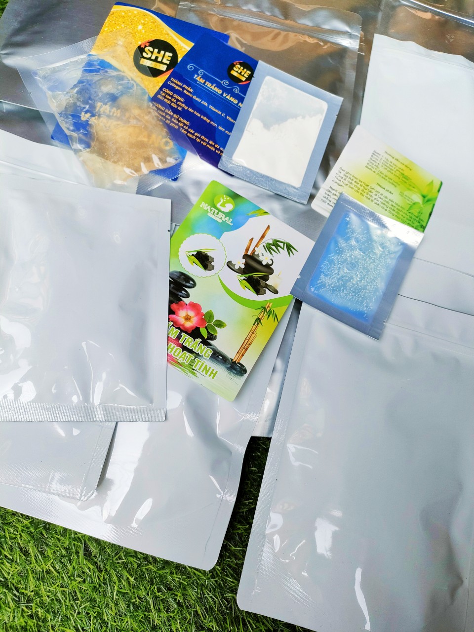 Set of 4 pack white bath herb