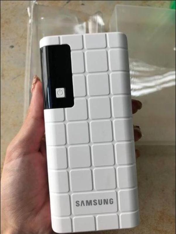 Giá (CR) Sạc Siêu Nhanh- Pin Sạc Dự Phòng Dung Lượng Khủng 28000mAh Ổn Định Tốc Độ Sạc Nhanh - Dung Lượng Pin Cao Thích Hợp Với Android và IOS