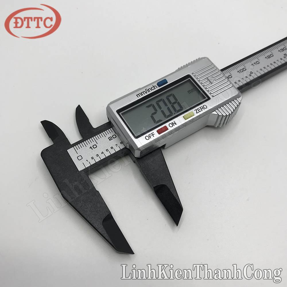 Thước kẹp kỹ thuật số 150mm nhựa đen