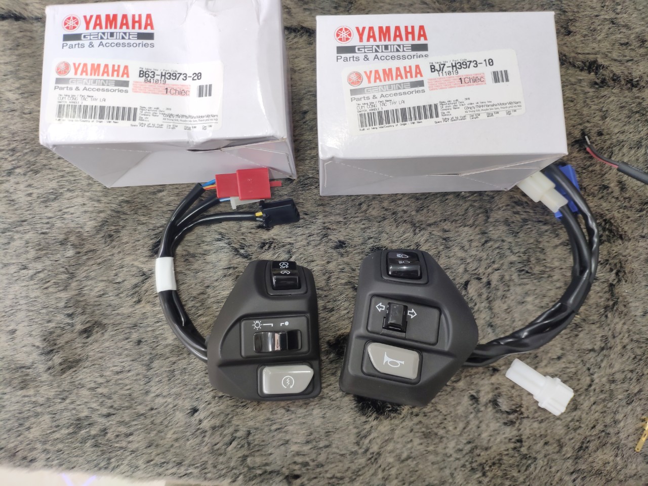 Cặp cùm Công tắc xe NVX chính hãng Yamaha gắn Exciter 135, jupiter ...