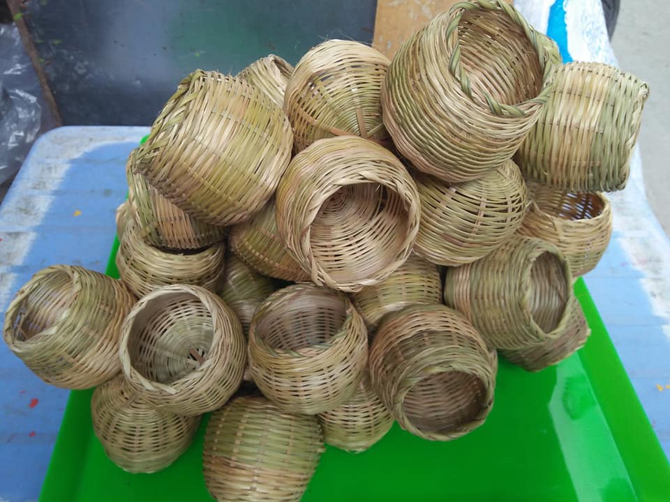 Combo 5 Cóng tre đựng kê, lúa cho cu gáy 6 cm