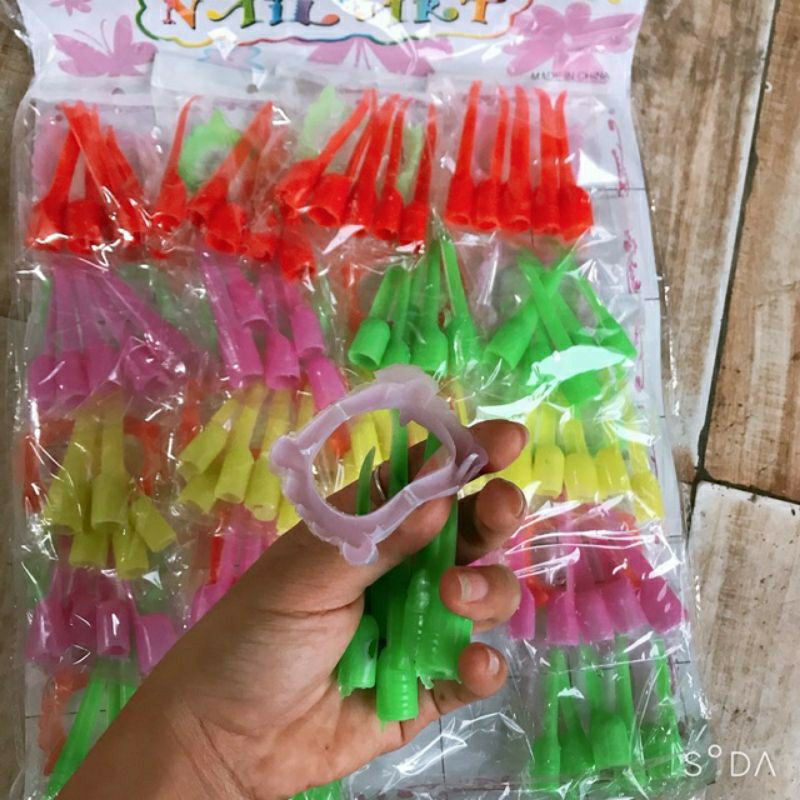 Vỉ 20 Bộ Móng Và Răng Nanh Giả ( Sỉ Đồ Trẻ Em)