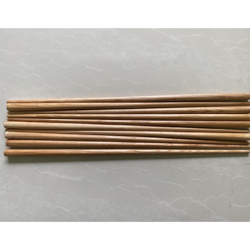 Que chỉ bảng gỗ