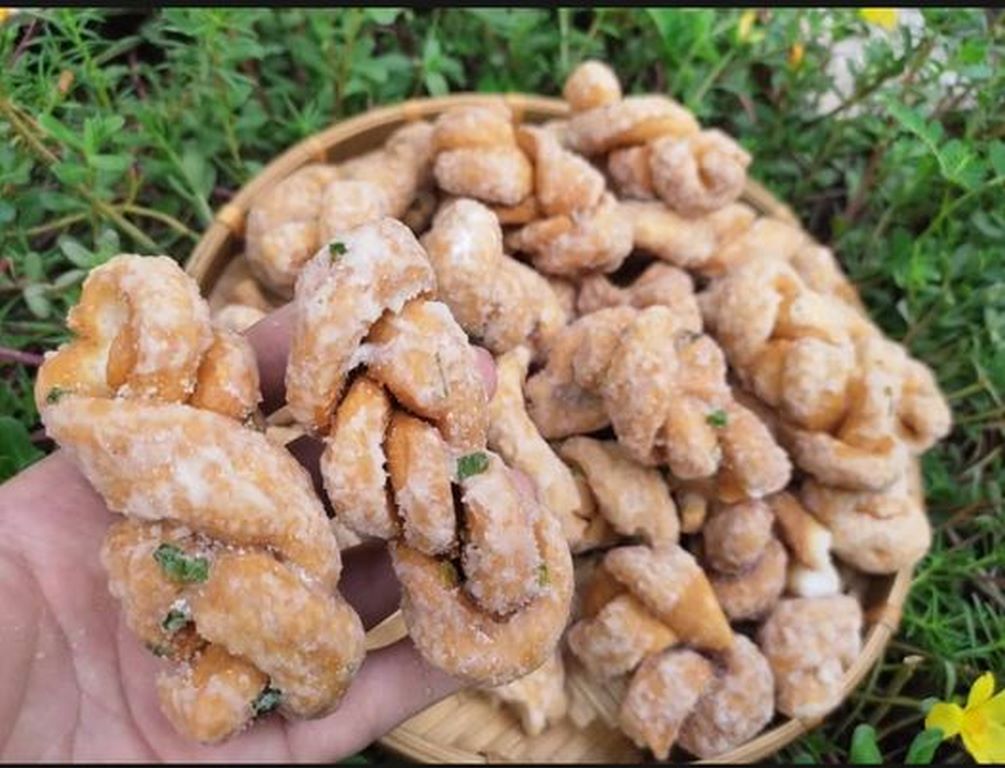 Bánh Quai Chèo Sấy Hành - Siêu Ngon 100g