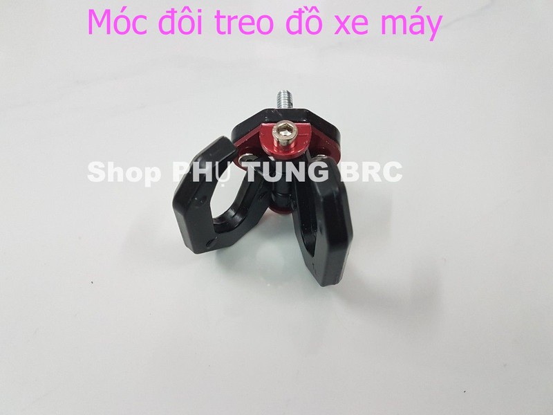 Móc đôi CR7 treo đồ xe máy ( SL: 1 cái móc đôi)