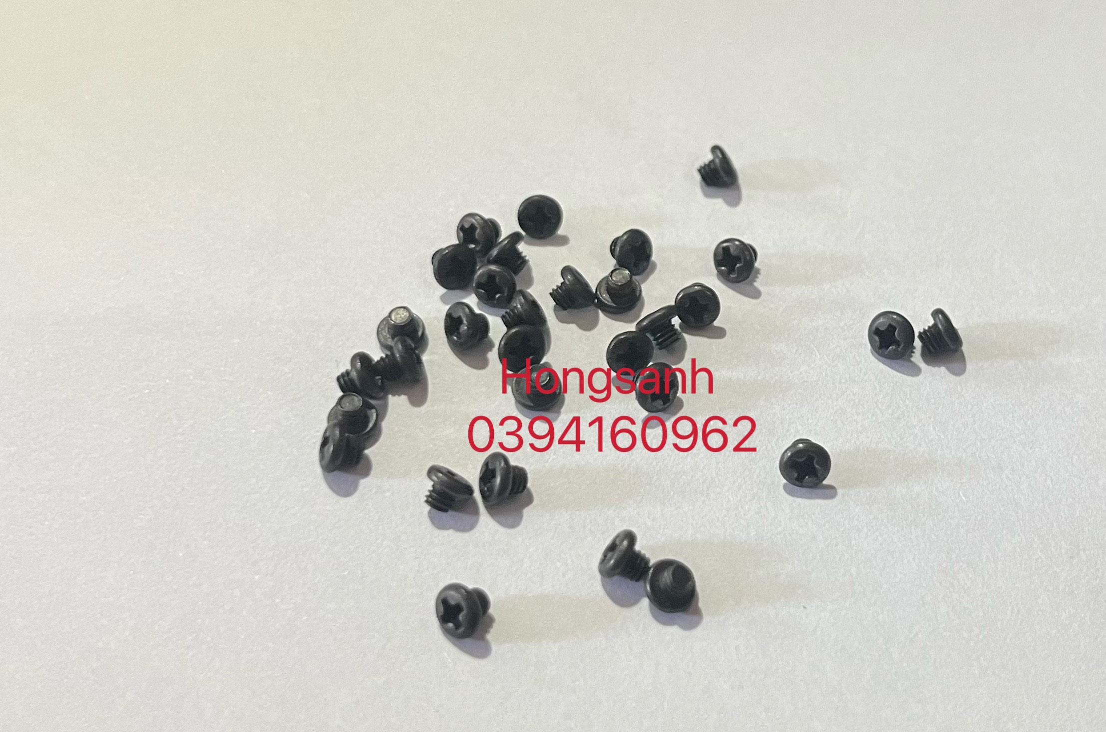 Ốc yếm ổ máy may gia đình cổ điển