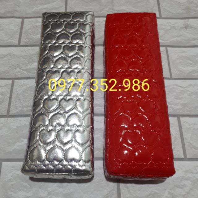 Gối kê tay làm nail