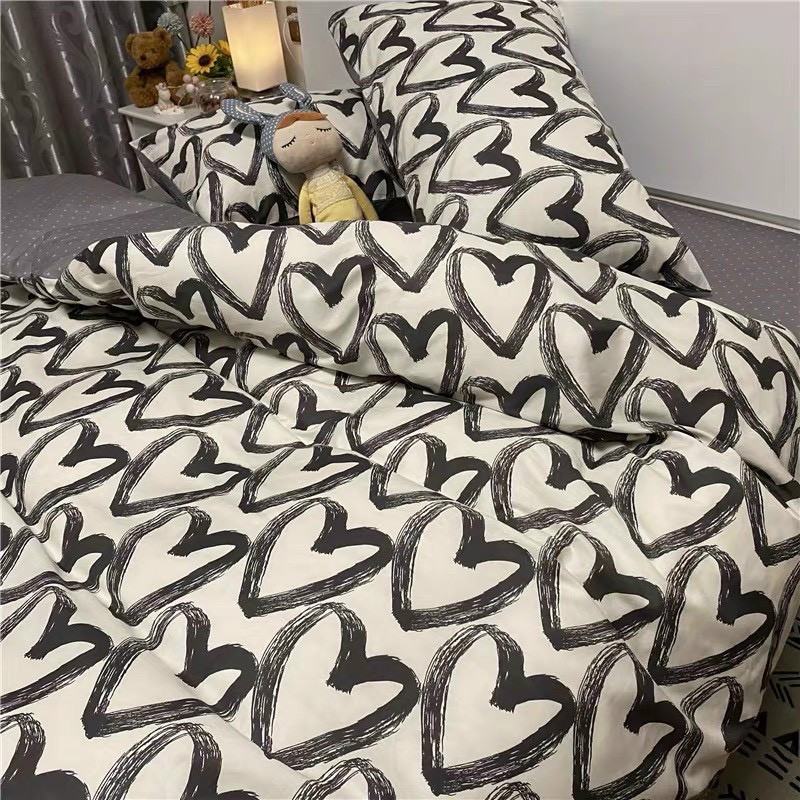 Bộ chăn ga gối cotton poly - Mẫu tim xước