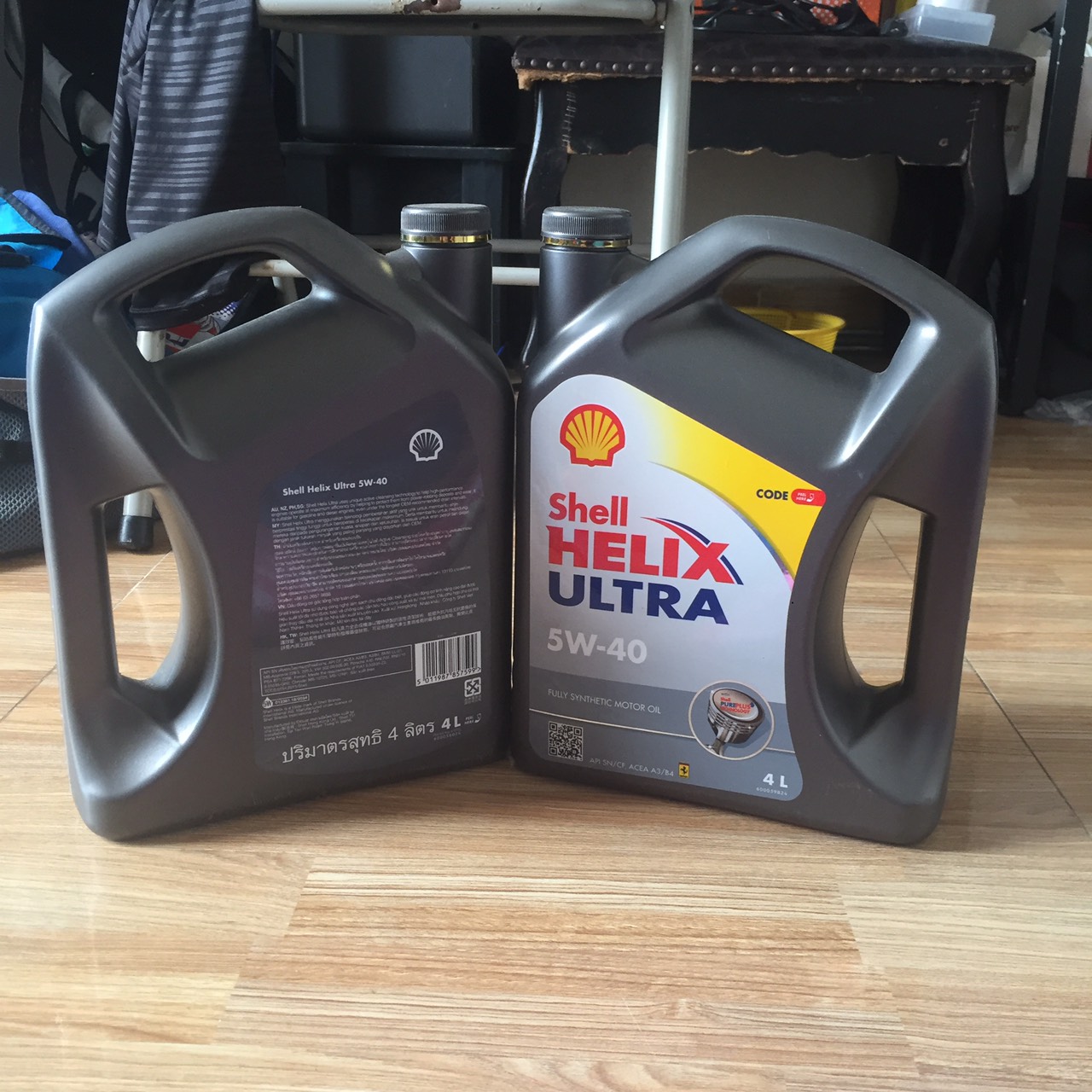 Nhớt Shell Helix Ultra 5W40 4L API SP