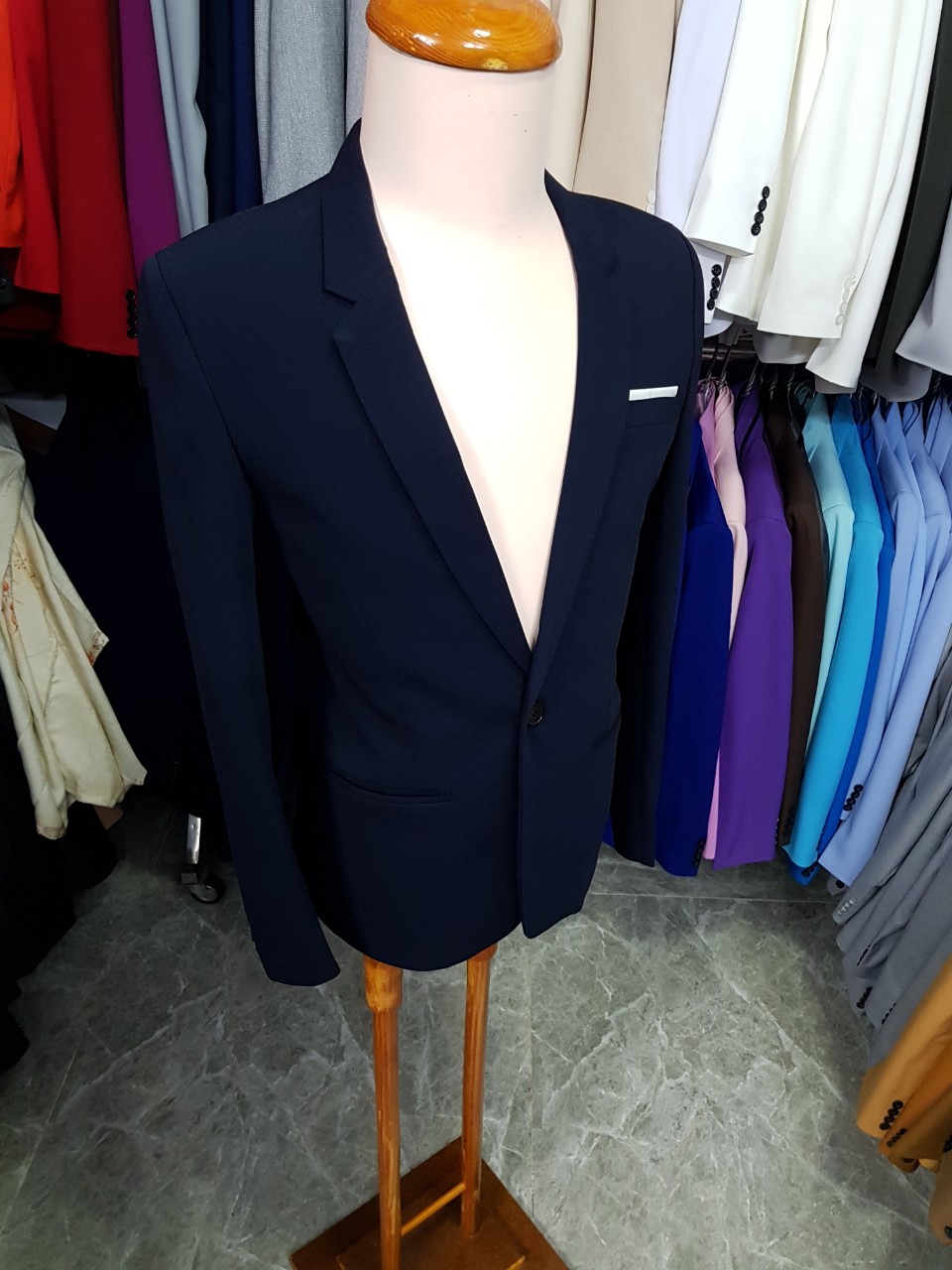 Áo vest nam form ôm màu xanh đen