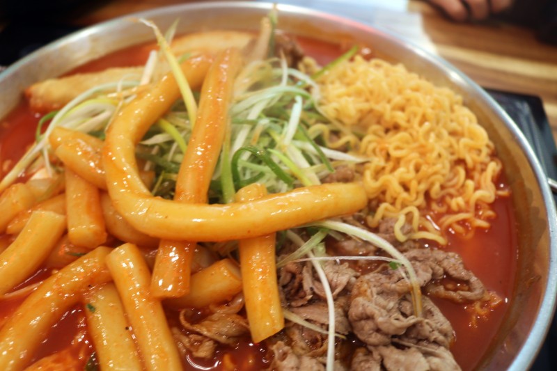 [SHIP HCM] Bánh gạo sợi dài Tèobokki 250g
