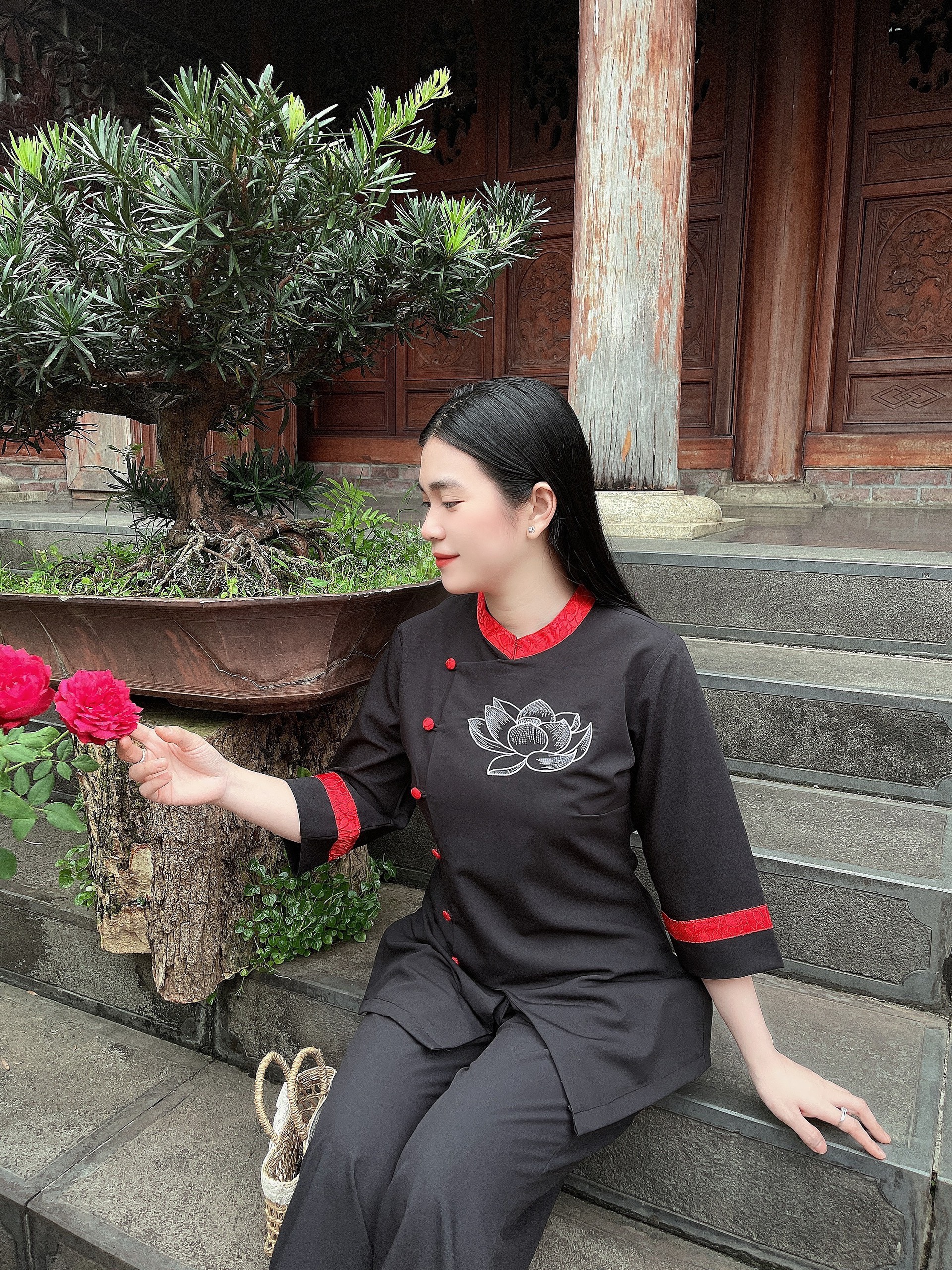 Đồ Lam đi chùa _ Mẫu mới nhà em ạ ( Chất cotton lụa hàn quốc cao cấp )