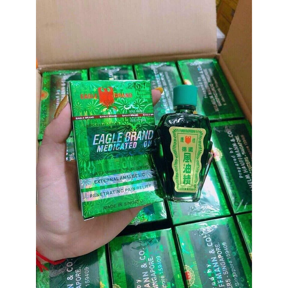 Dầu Gió Xanh 2 Nắp SingaPore Eagle Brand (Mẫu mới)