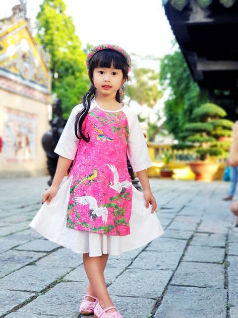 Áo Dài Cách Tân Bé Gái. Chất Vãi Gấm