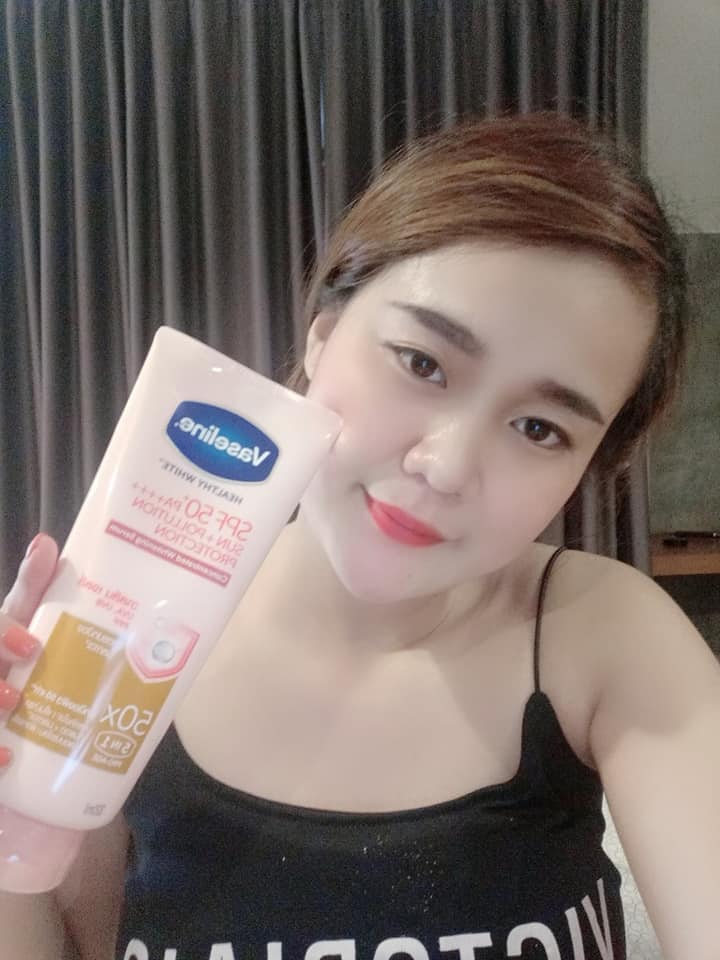 Dưỡng Thể Vaseline 50X Thái Lan