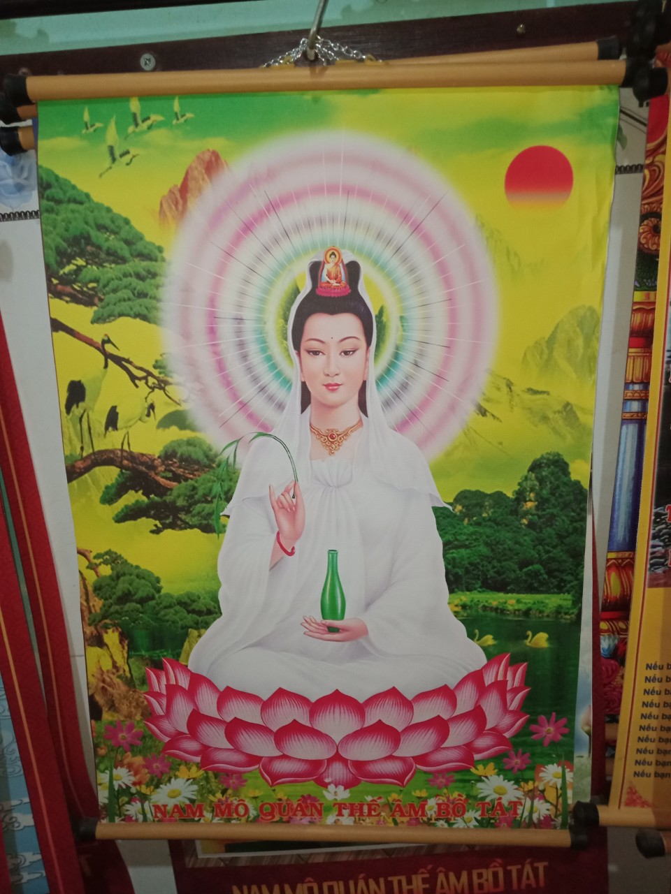 [Tranh Lụa Kim Sa] - Quán Âm Bồ Tát  40x60 cm