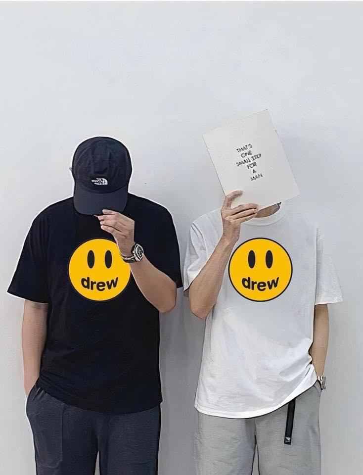 Big size áo thun unisex mặt cười giữa ngực drew