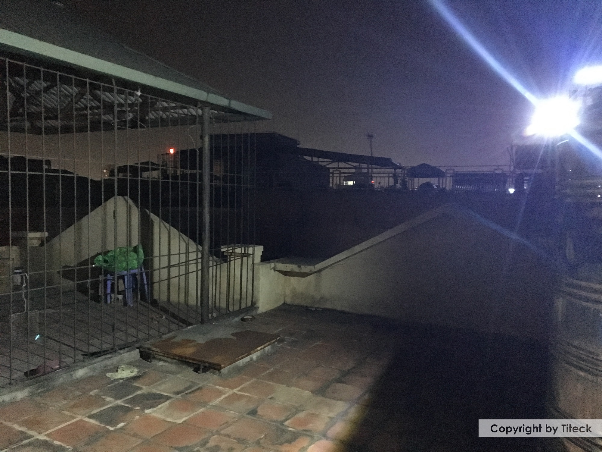 Đèn pin đội đầu siêu sáng công suất lớn