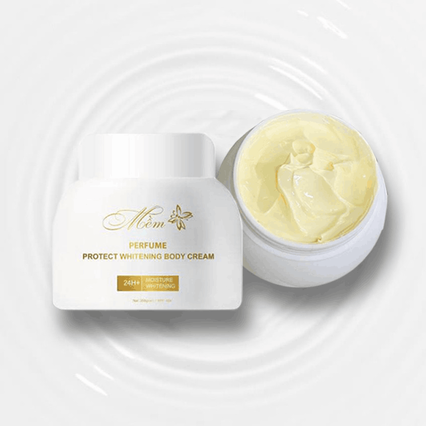 Combo tắm trắng và kem body mềm A Cosmetics 02