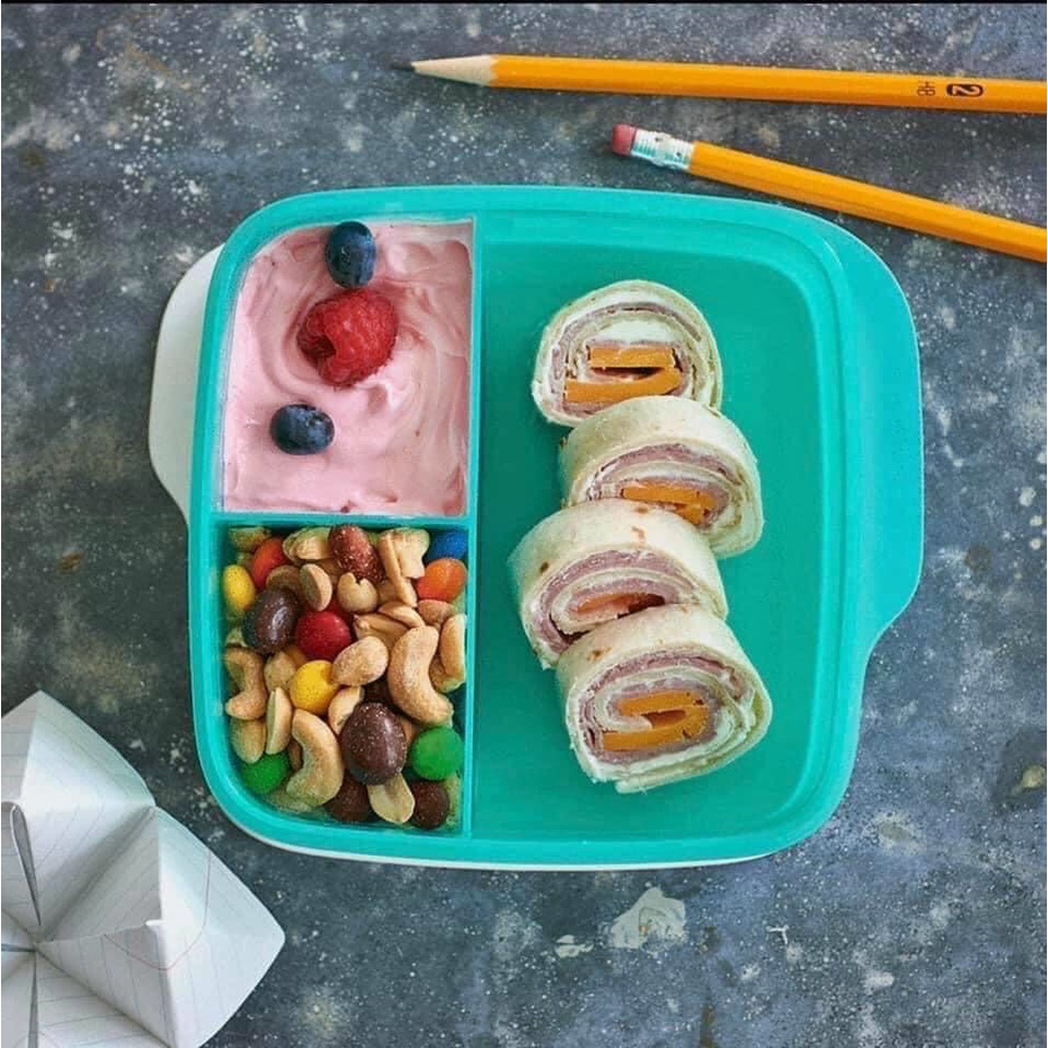 Hộp cơm chia ngăn Lollytup - Tupperware