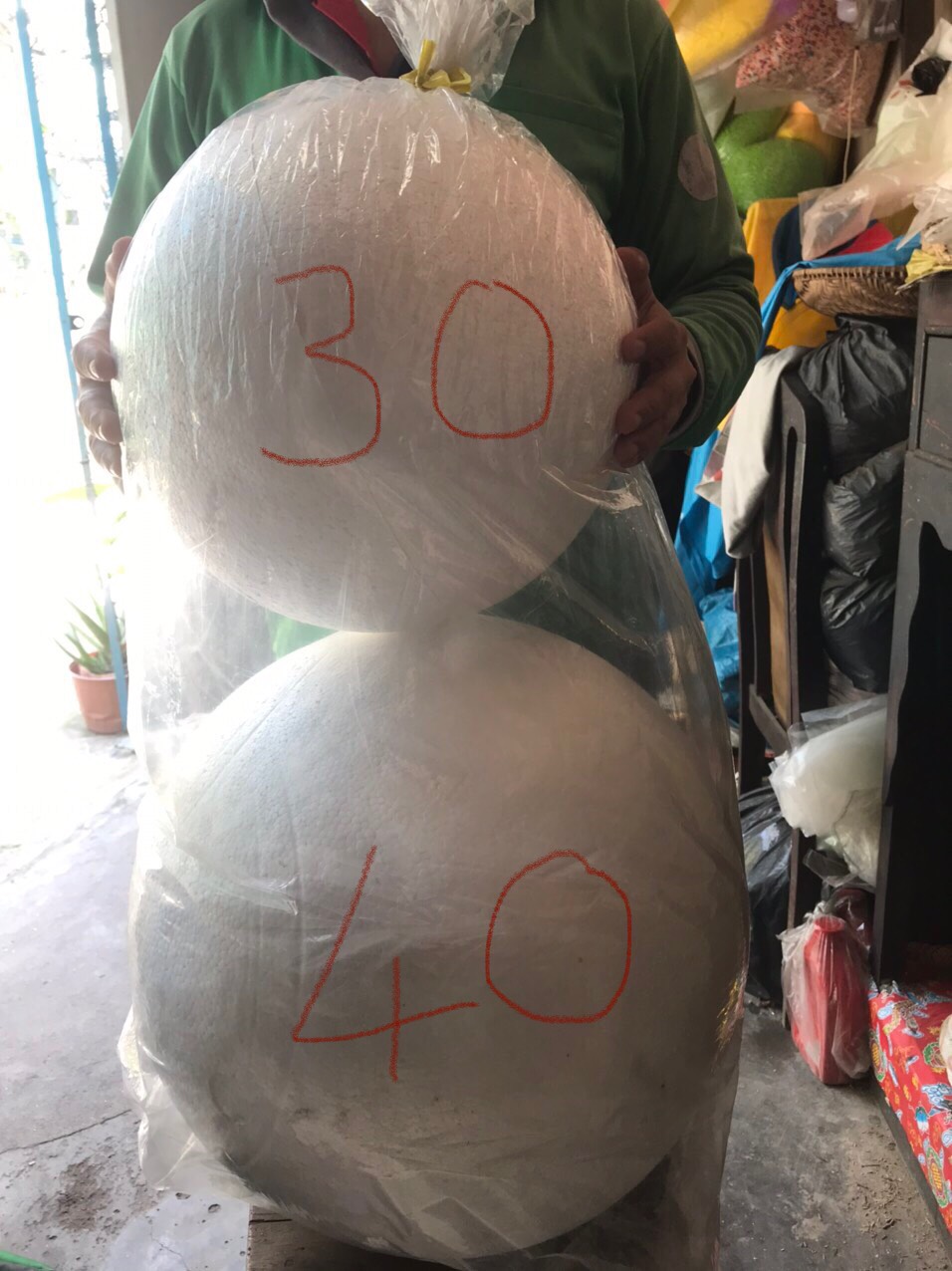 Quả Cầu Xốp Đường Kính 20cm