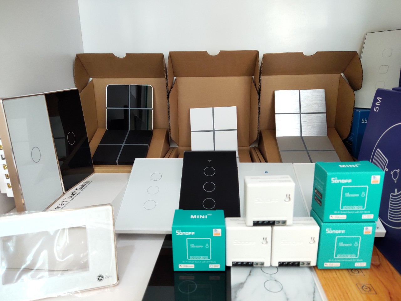 Công tắc thông minh Sonoff Mini R2