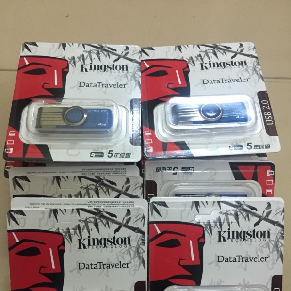 [SP000221] USB [4GB] [Kingston] [kim loại]