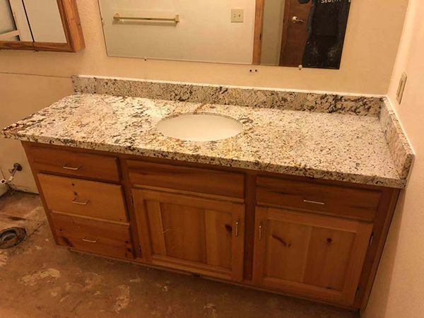 CHẬU LAVABO ÂM BÀN ĐÁ GRV1802
