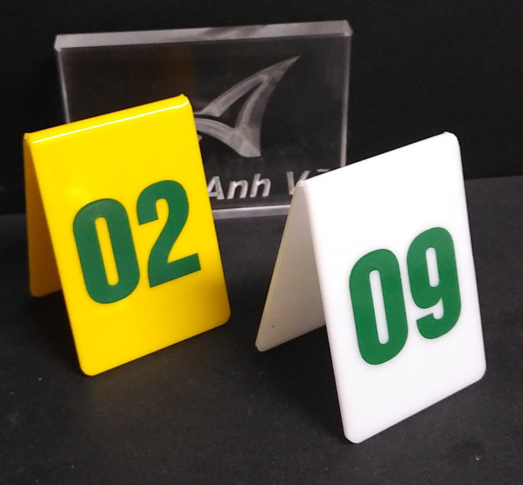 Combo 10 thẻ số để bàn mica nhiều màu