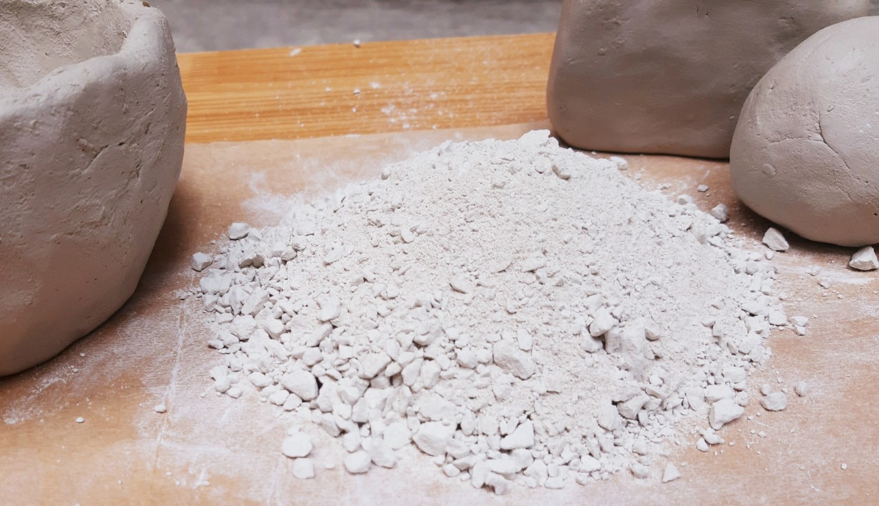 300 Gram BỘT ĐẤT SÉT TRẮNG KHAI THÁC TỰ NHIÊN ĐA CÔNG DỤNG
