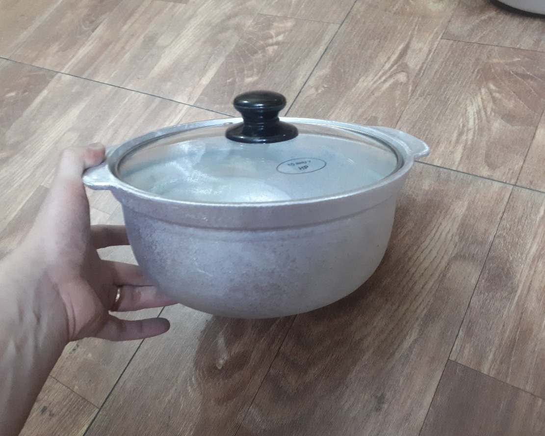 Thố gang kho thịt cá, nấu lẩu size 19-27cm ( loại thô )