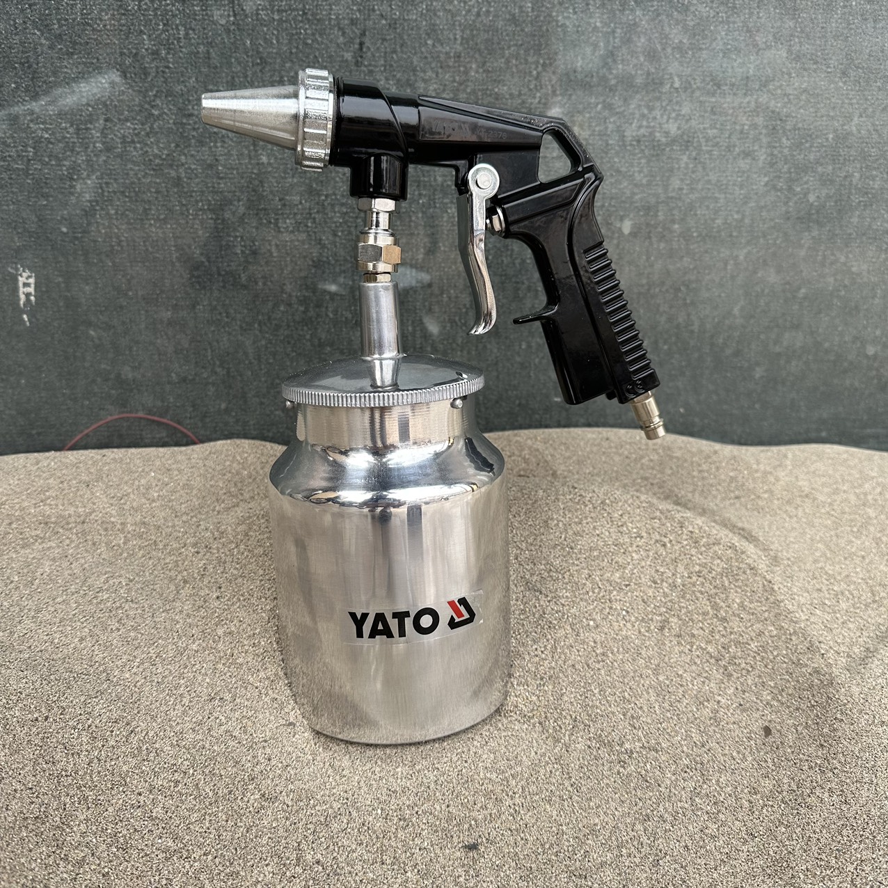 Máy phun cát cầm tay 1L Yato YT-2376
