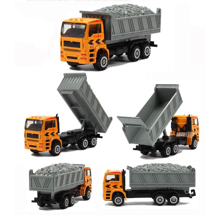 Xe công trình chở đá bằng sắt chạy đà