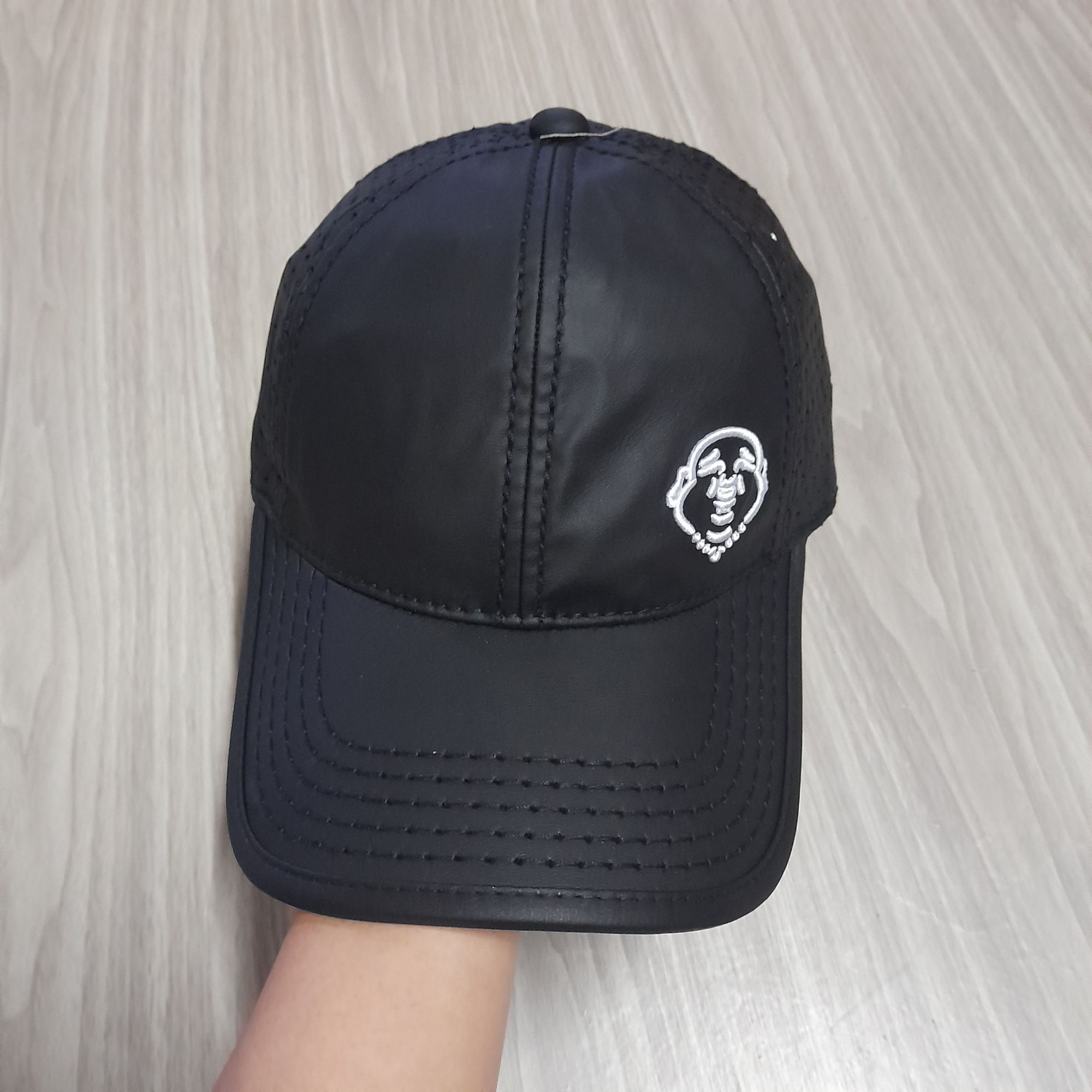 Nón kết ông địa da