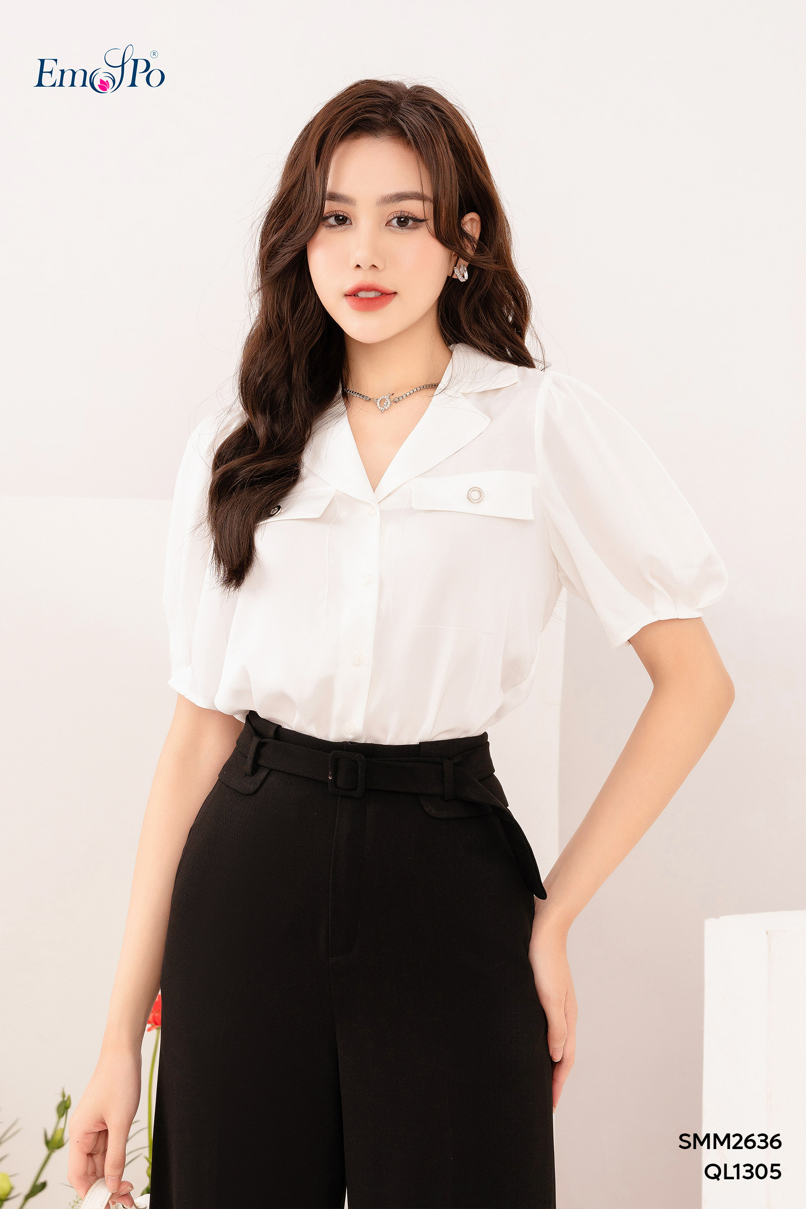 Áo sơ mi cổ bẻ tay bồng nắp túi giả emspo smm2636