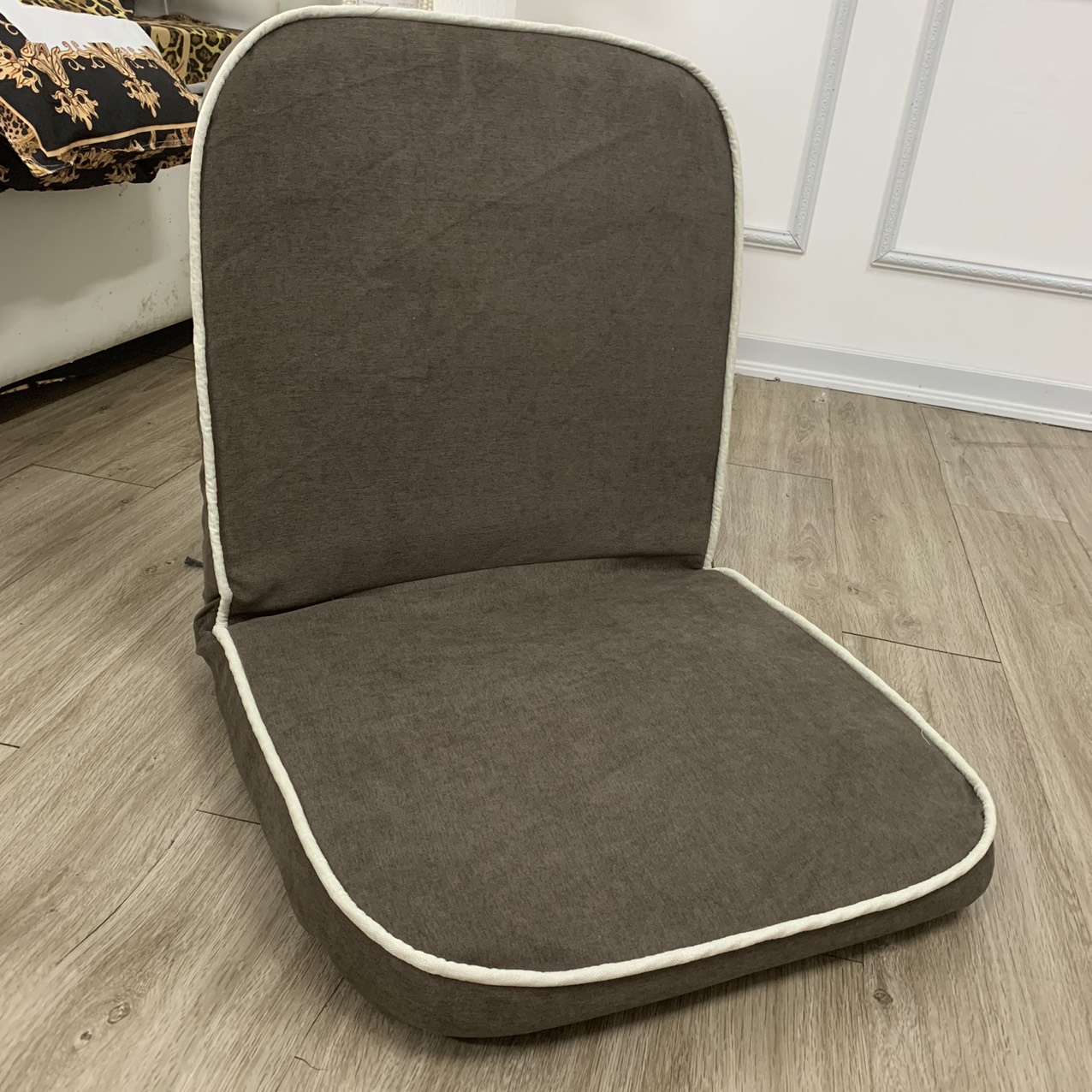 Ghế bệt tựa lưng mini siêu sang chảnh ( size 47x94x7cm)