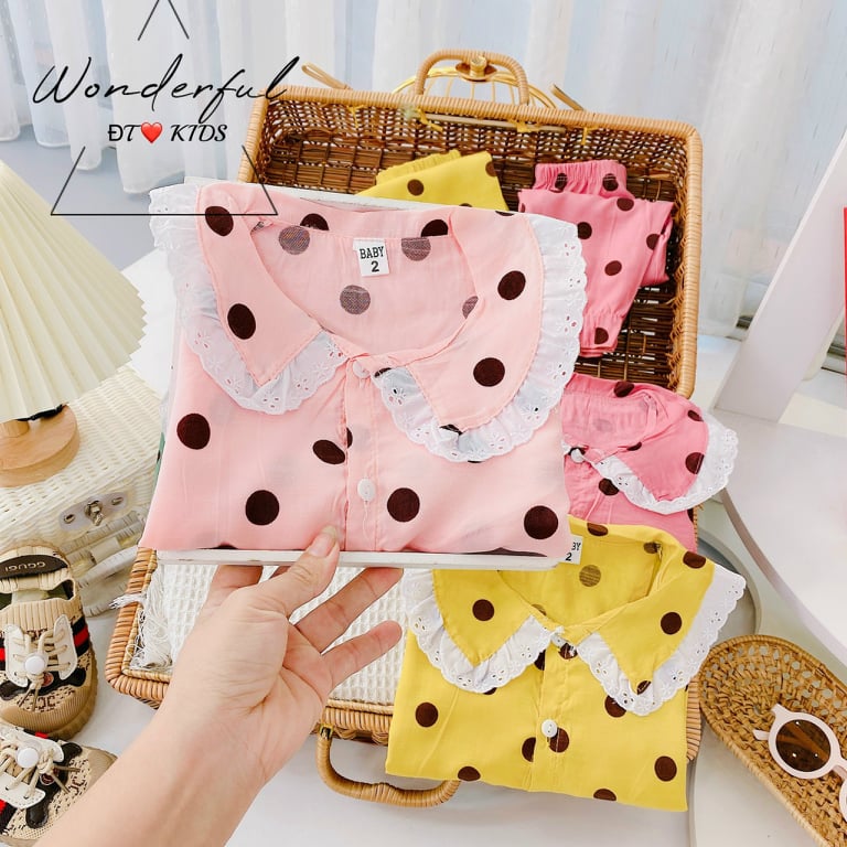 Bộ đũi chấm bi siêu xinh siêu mát cho bé gái