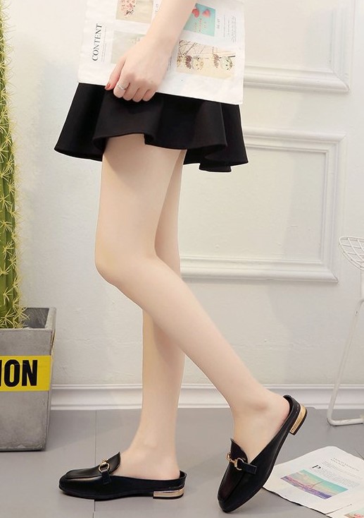 Giày sục nữ da mềm êm chân gót cao 2cm màu trắng đen