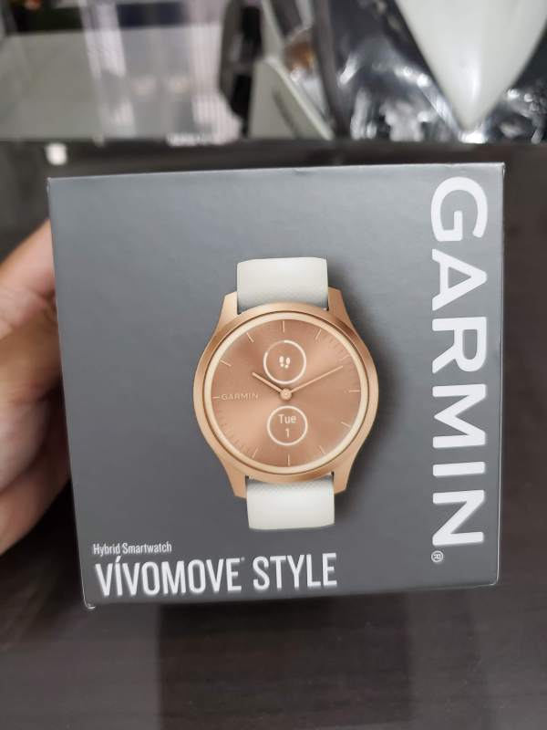 Đồng hồ thông minh Garmin vívomove Style (rose gold-white)