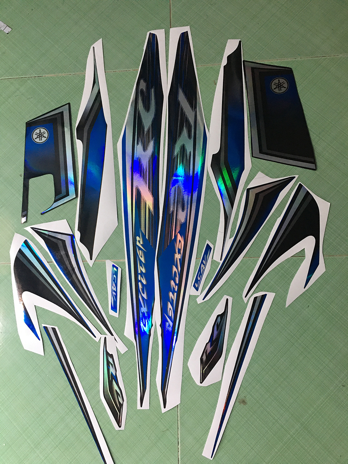 Tem exciter 2010 xanh đen RC crom