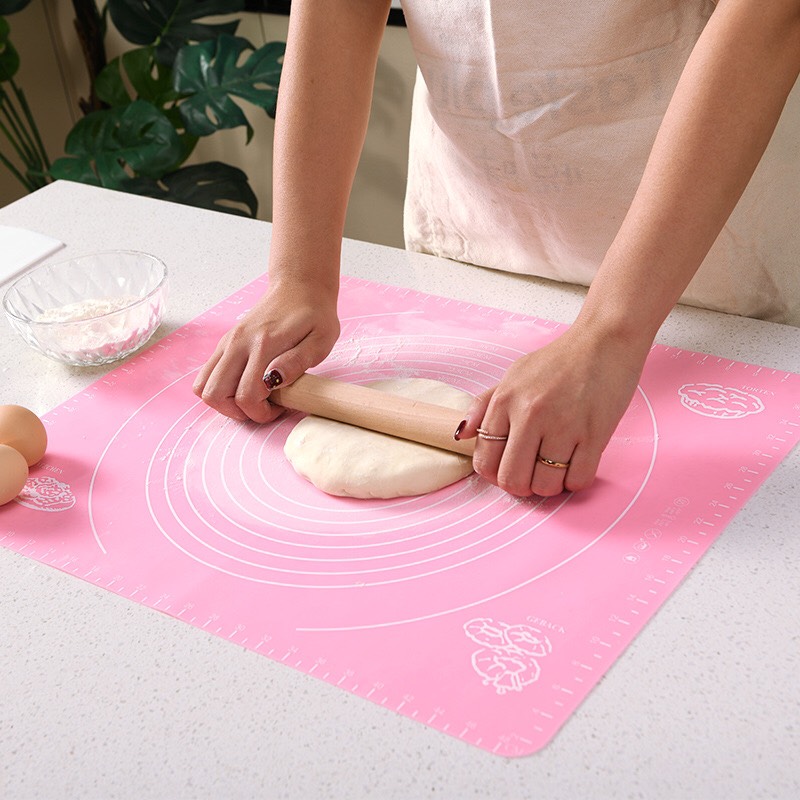 Thớt Silicon Dẻo Có Chia Vạch Làm Bánh