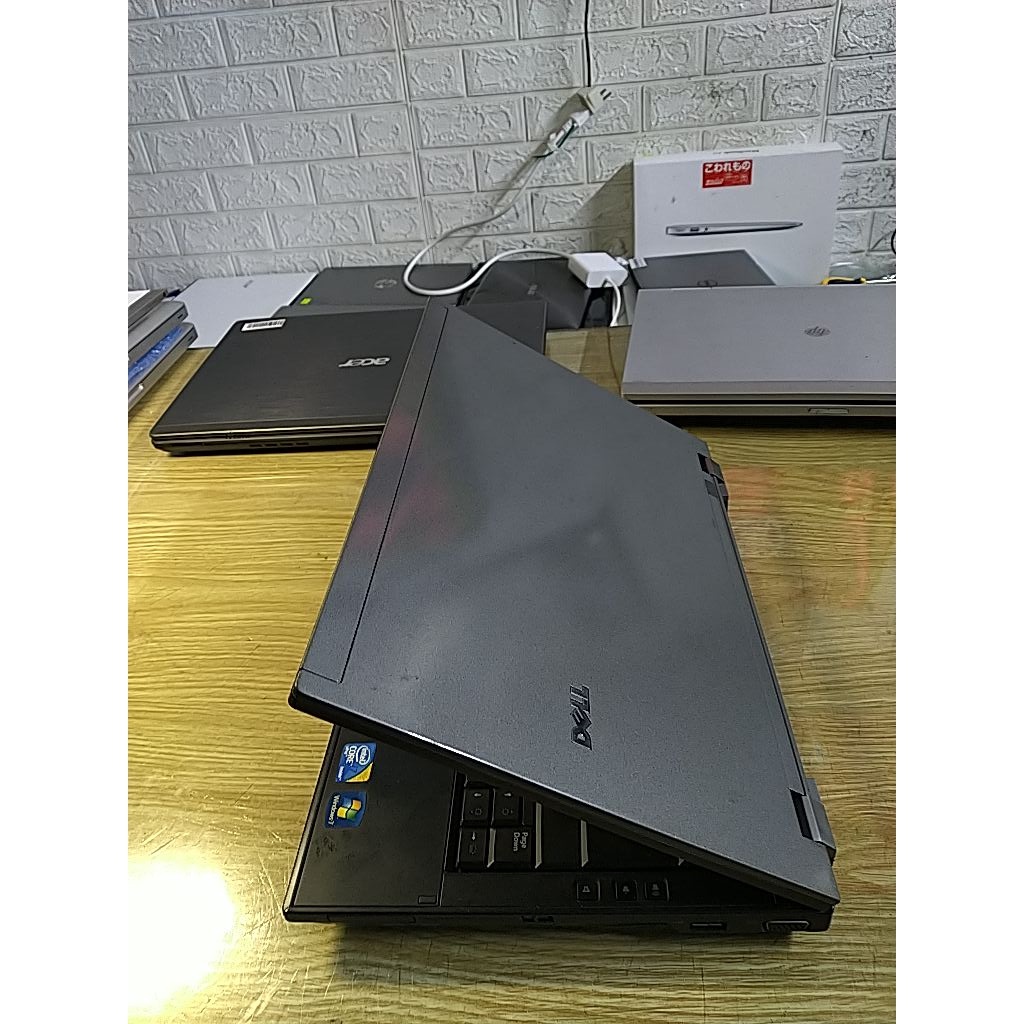Laptop Dell Latitude E4310 ( Core i7 620M ,Ram 4GB ,SSD 128GB, Màn hình 13.3  inch )