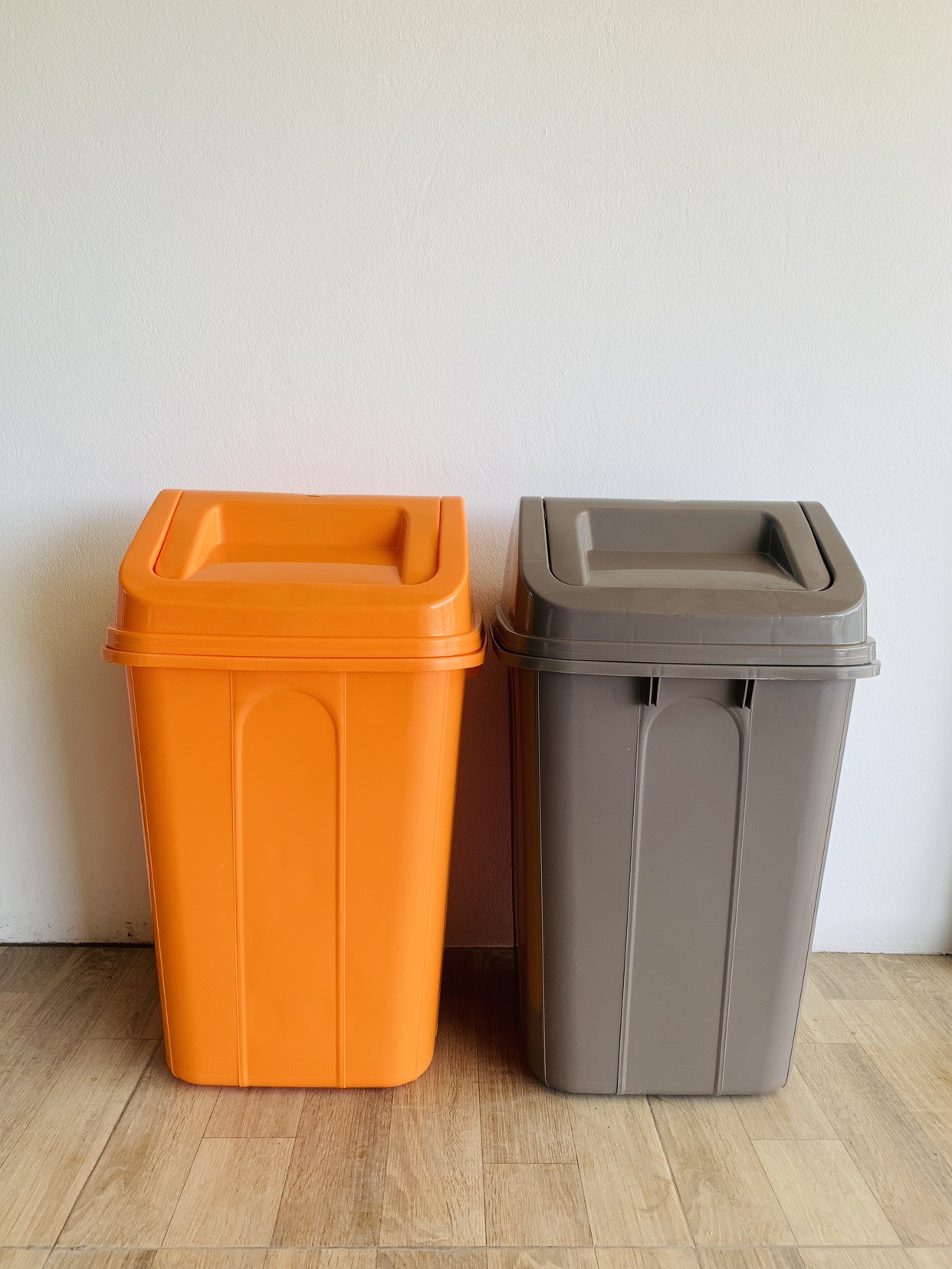 Thùng rác nắp lật (5l, 9l, 16l, 28l, 45l, 60l)