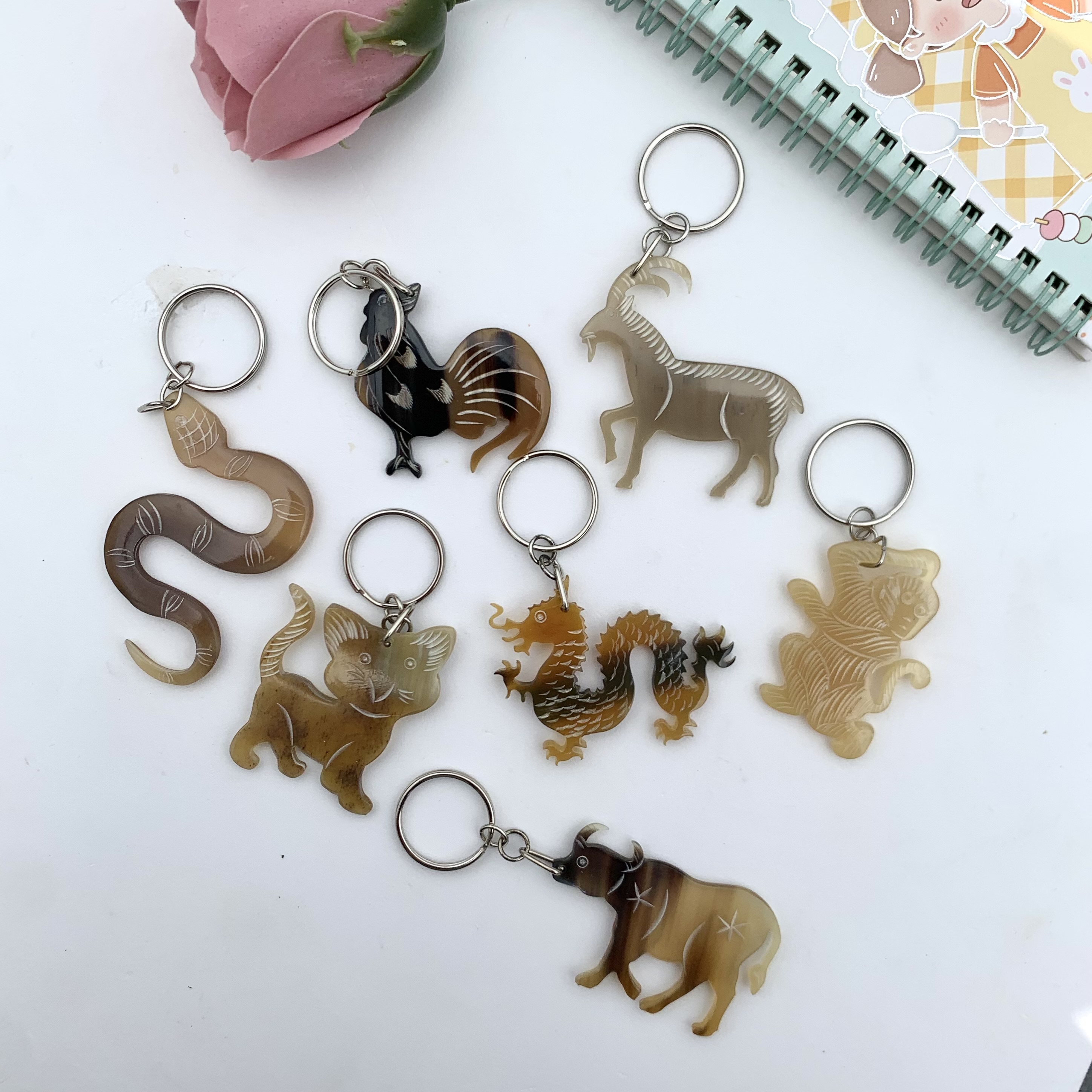 Móc khoá sừng 12 con giáp đẹp - độc - lạ