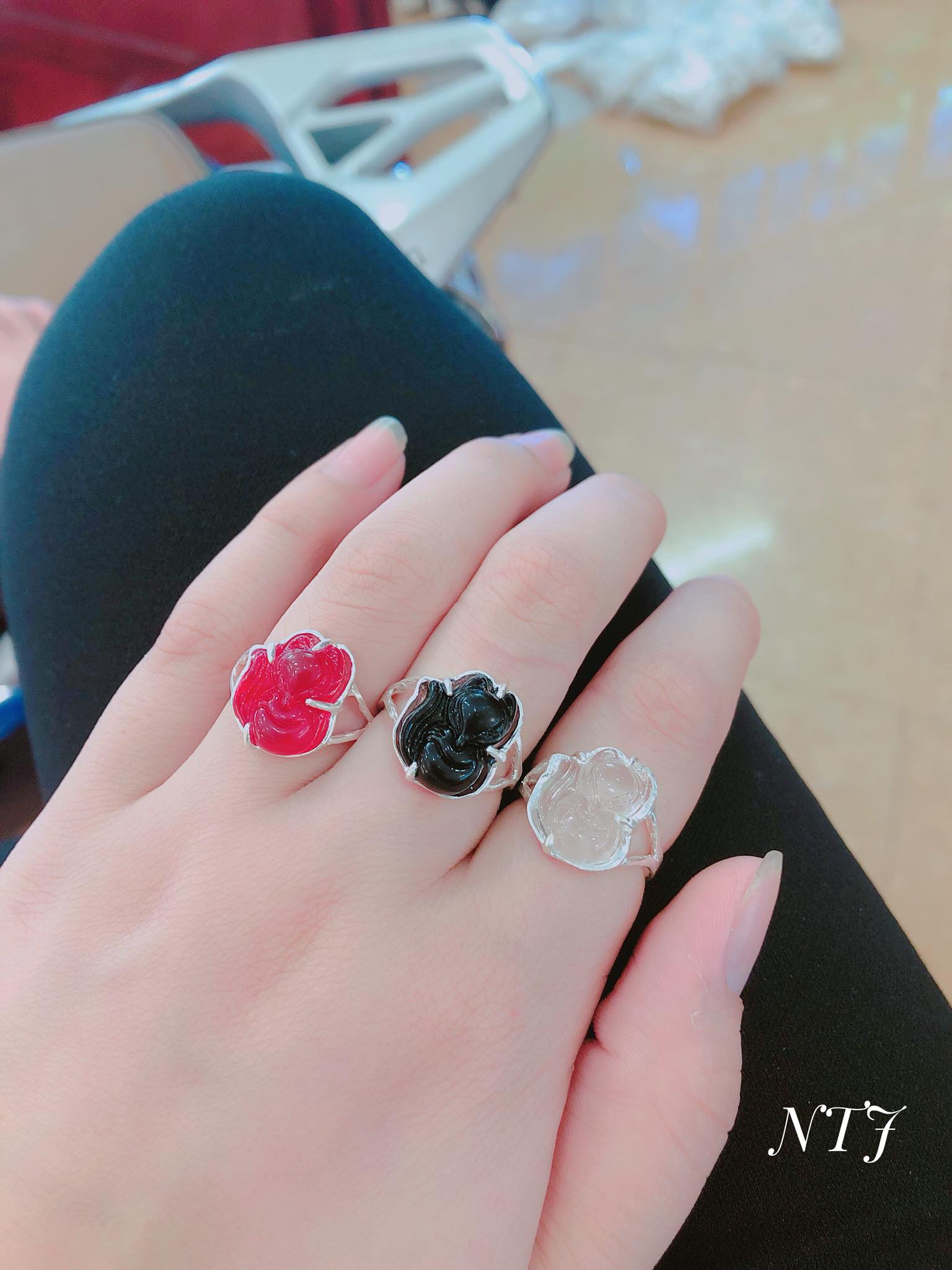 Nhẫn hồ ly bạc đủ màu hợp mệnh