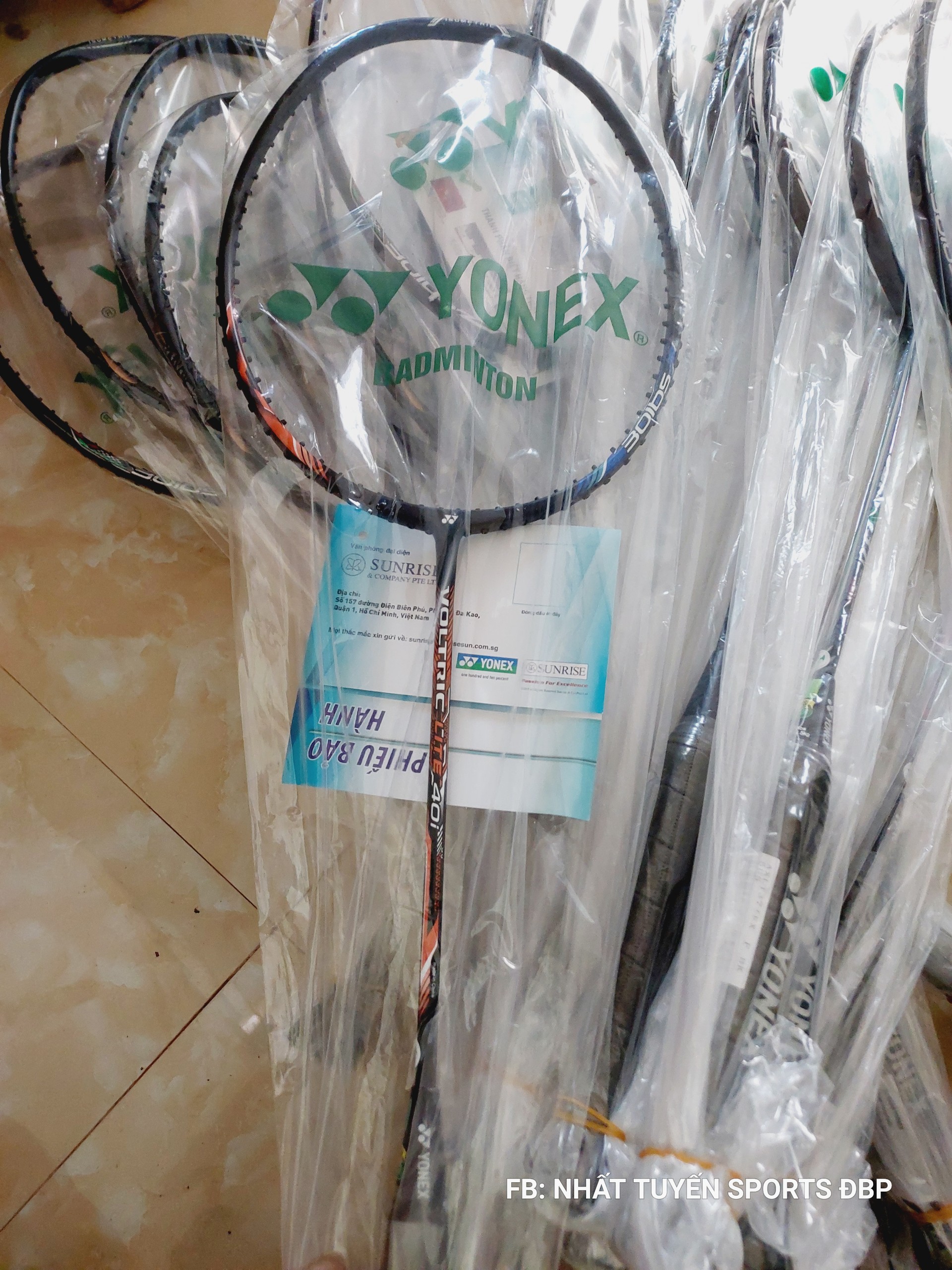 Vợt cầu lông Yonex Voltric LITE 40i  - 5U (Chính hãng)