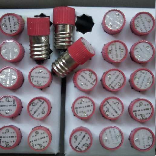 BÓNG LED  6.3V DC/AC ĐUÔI XOÁY 10MM E10 MÀU ĐỎ