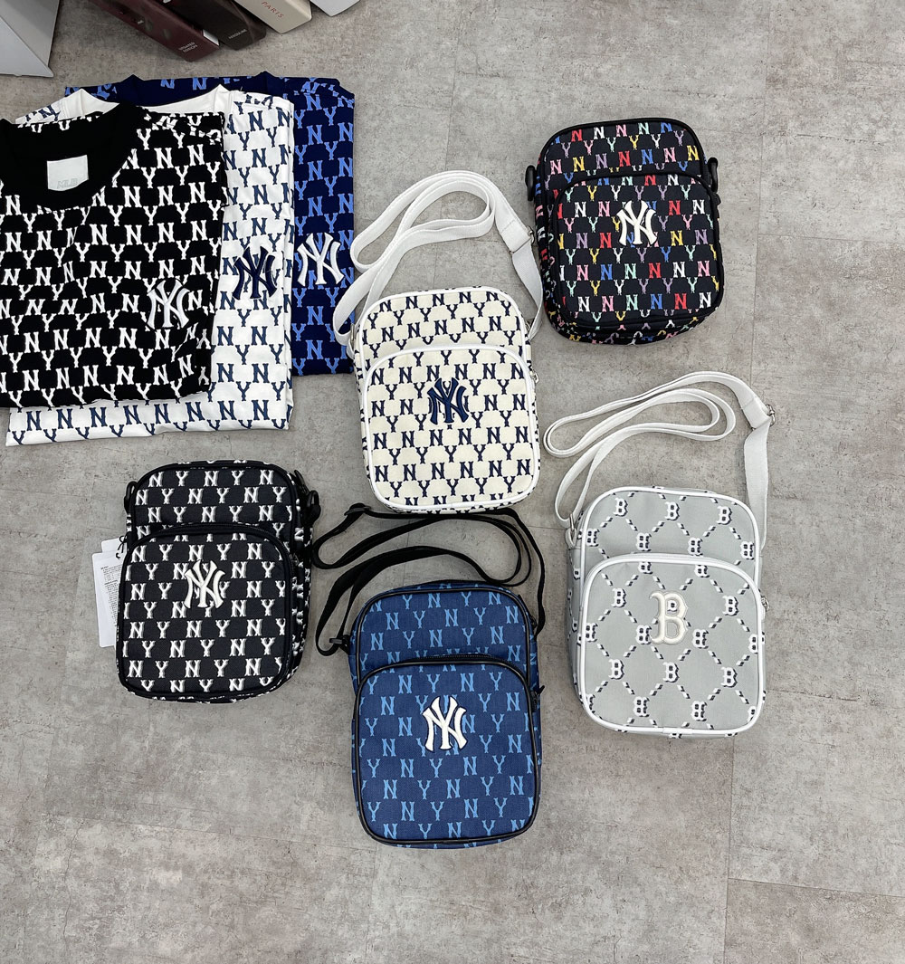 TÚI ĐEO CHÉO B210 BIG MLB NY MONOGRAM MINI BAG LOGO NHỎ