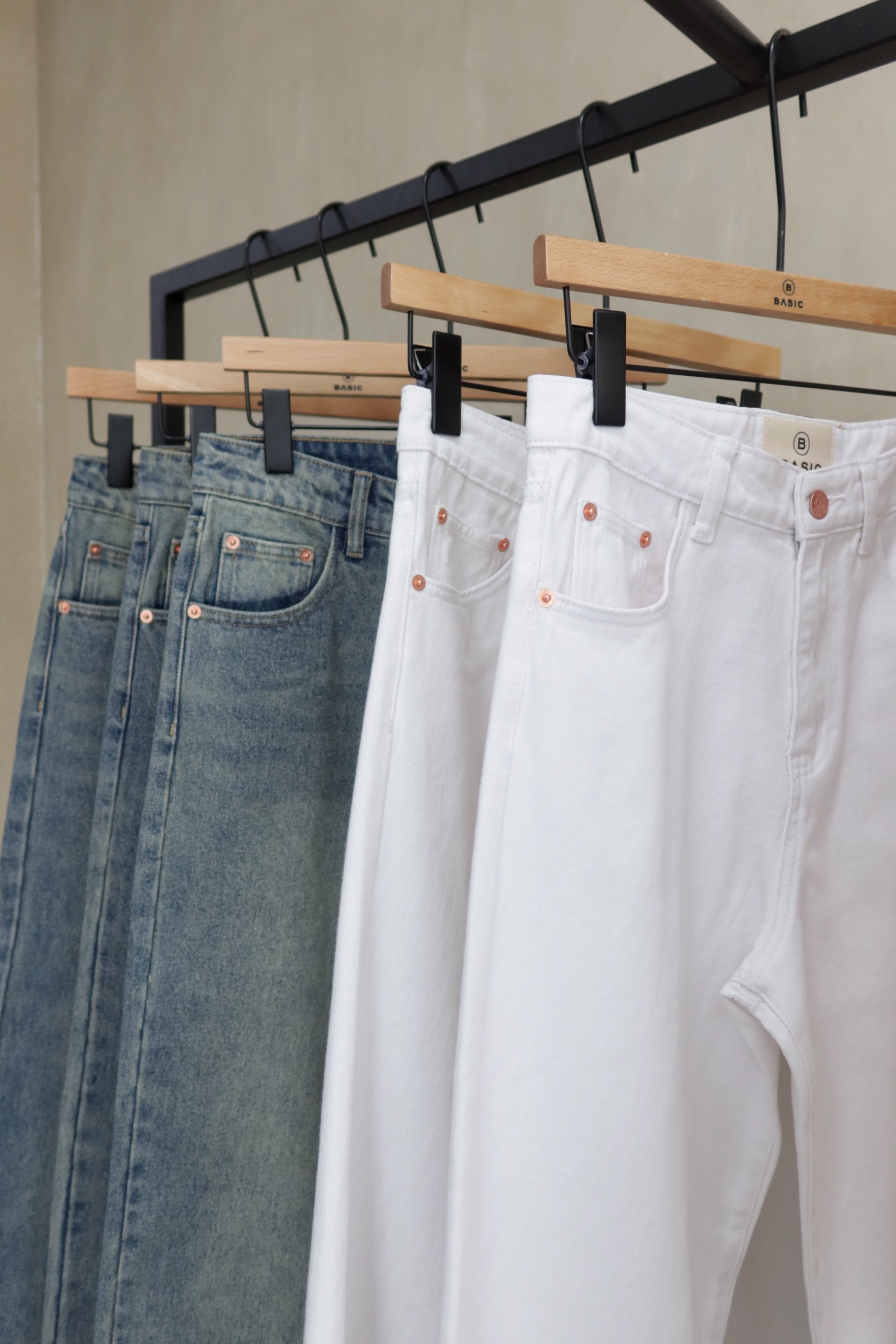 Quần jeans ống suông BASIC LEM JEANS